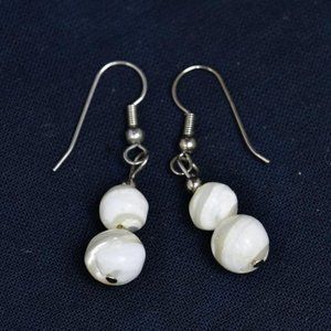 ⚠️add on +$1⚠️- earrings